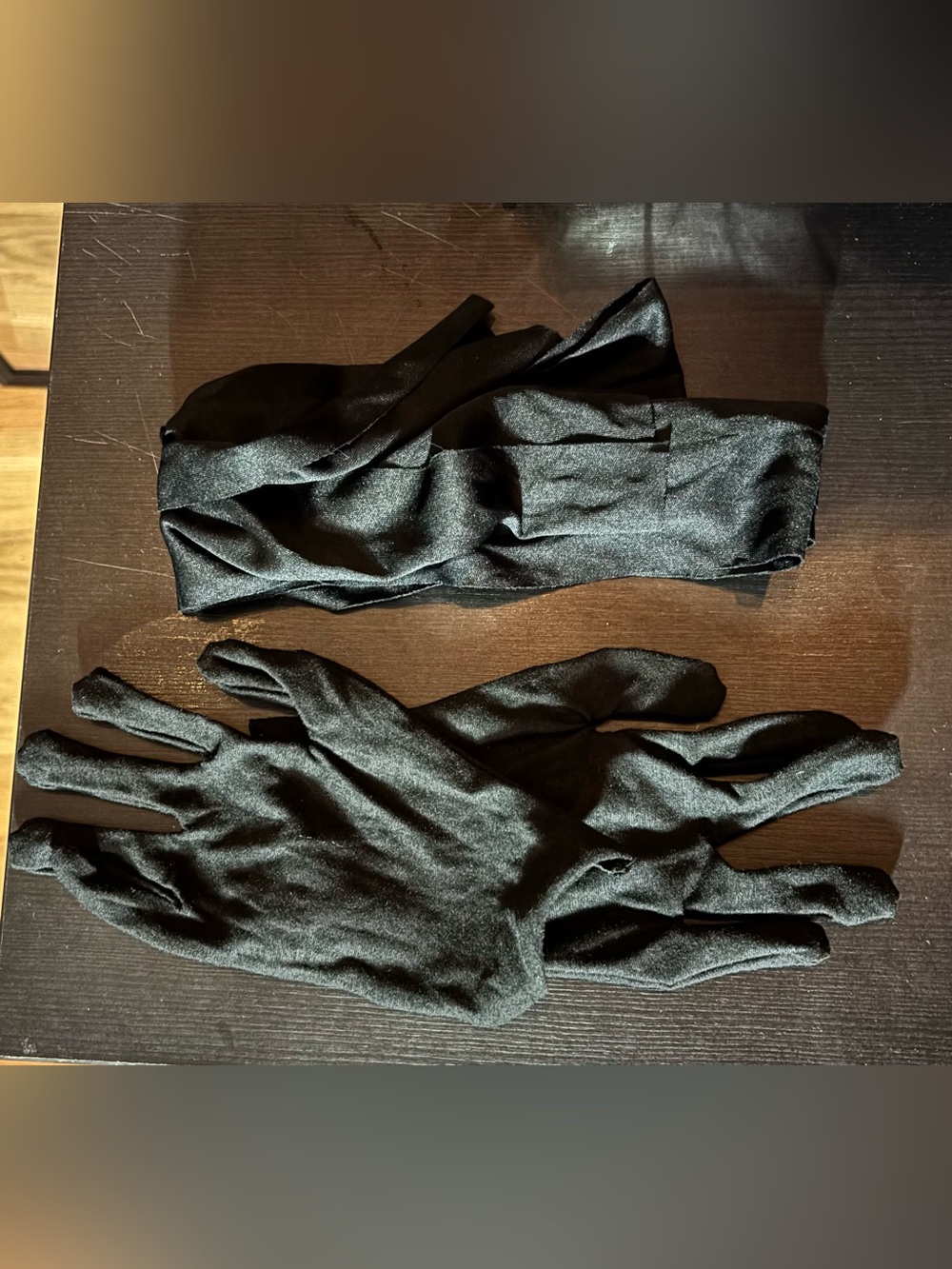 ‘SCREAM’ Costume - Picture 3 of 3
